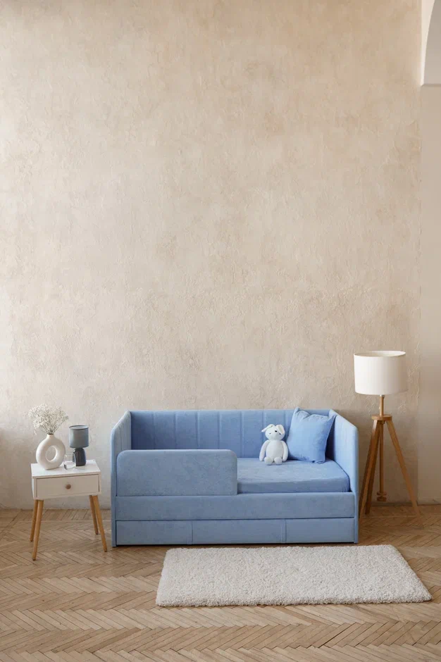 Детский диван-кровать 160*80 см Happy line в полоску васильковый с ящиком и защитным бортиком, кровать детская от 3х лет (без матраса)